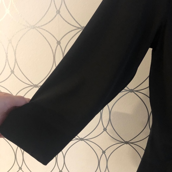 Tribal Black Ruched Shirt - Picture 5 of 6